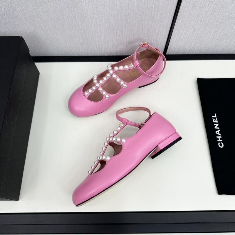 Chanel Low Shoes